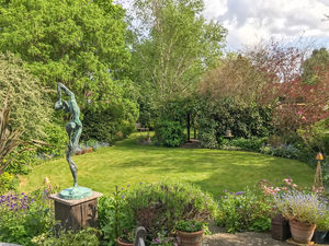 Photo 2- click for photo gallery